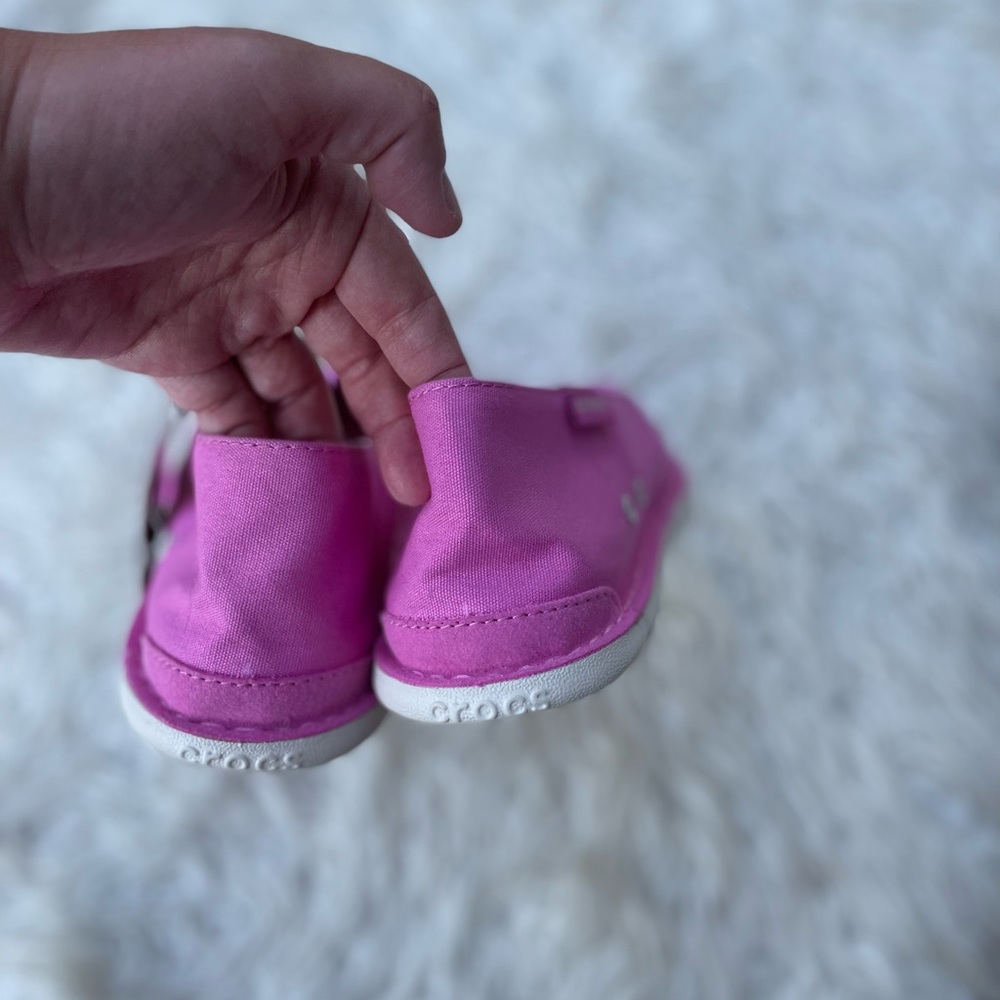 CROCS Shoes - Picture 4 of 5